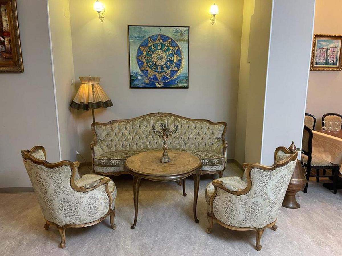 Hotel Tineretului Бухарест Экстерьер фото